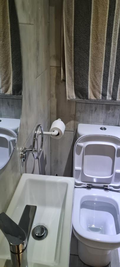 Bayswater Guest Rooms Bloemfontein Extérieur photo