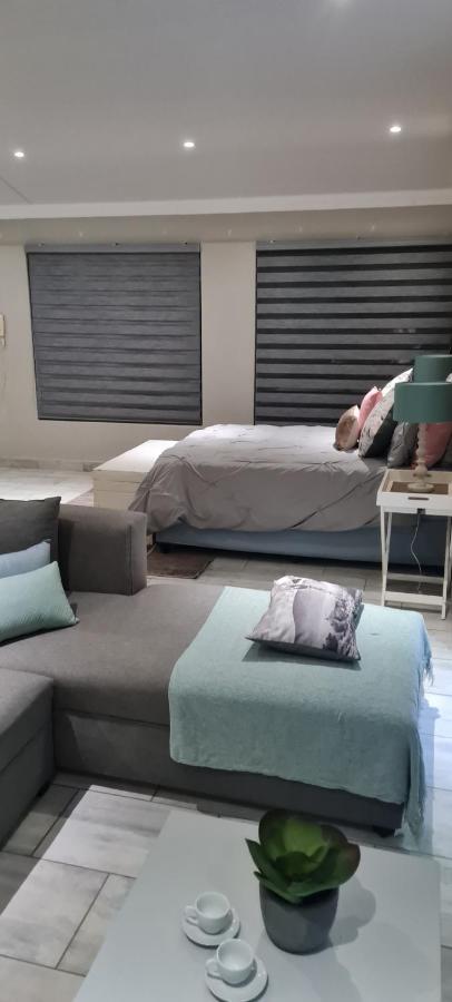 Bayswater Guest Rooms Bloemfontein Extérieur photo