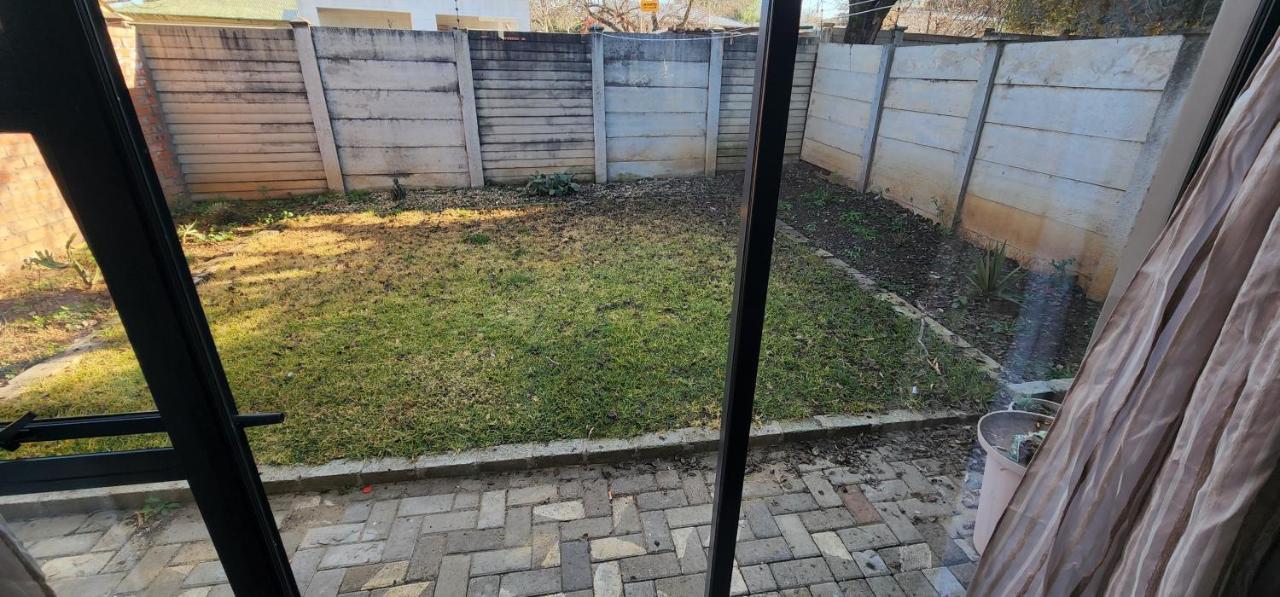 Bayswater Guest Rooms Bloemfontein Extérieur photo